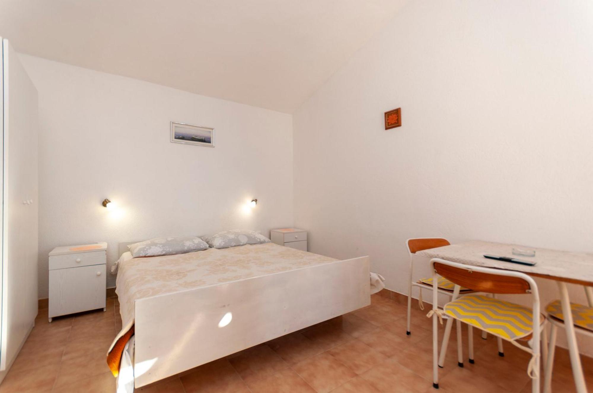 Apartments Niko 피사크 외부 사진